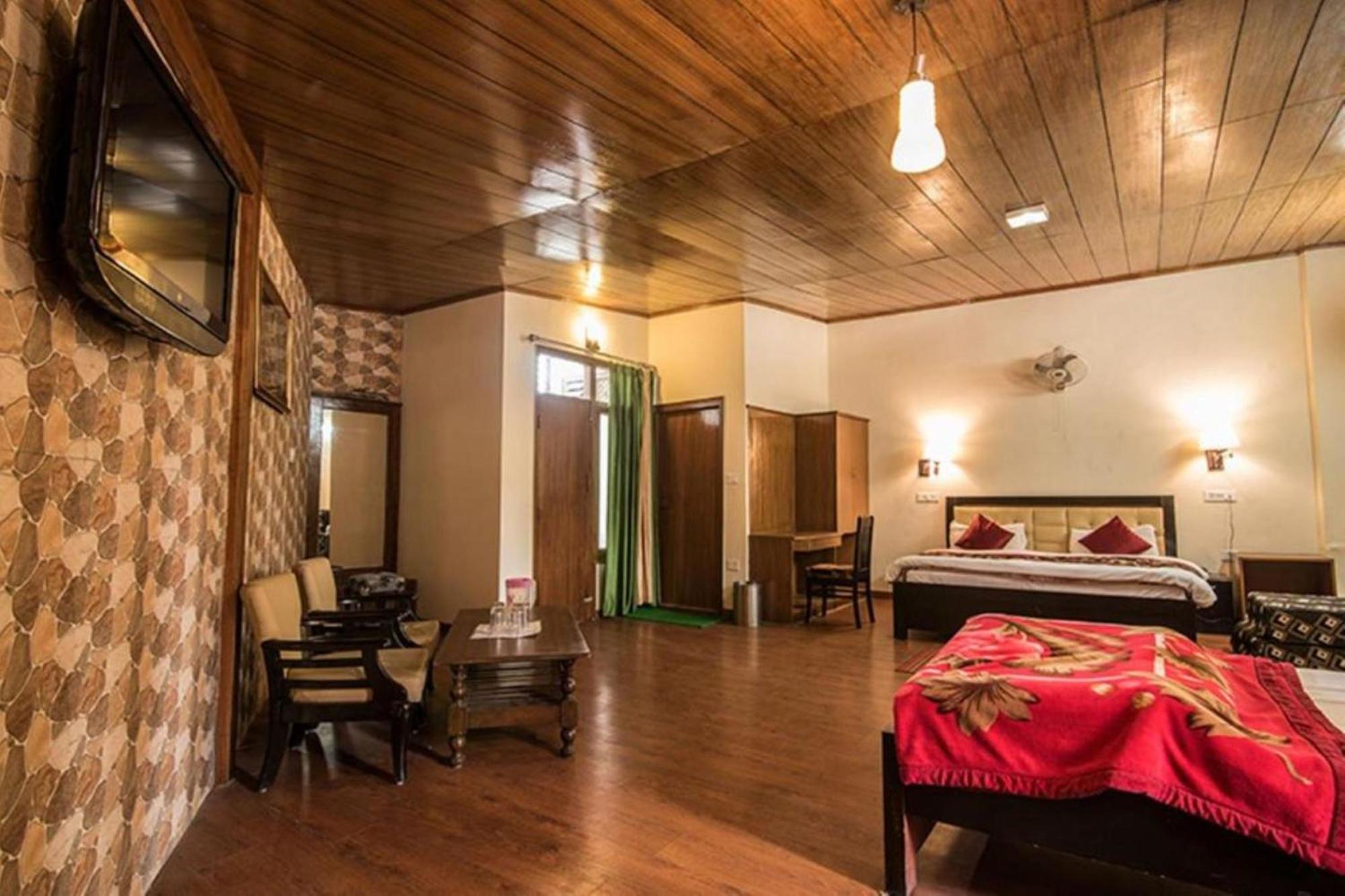 Moon Hotel Mallital, Near Nainital High Court 외부 사진