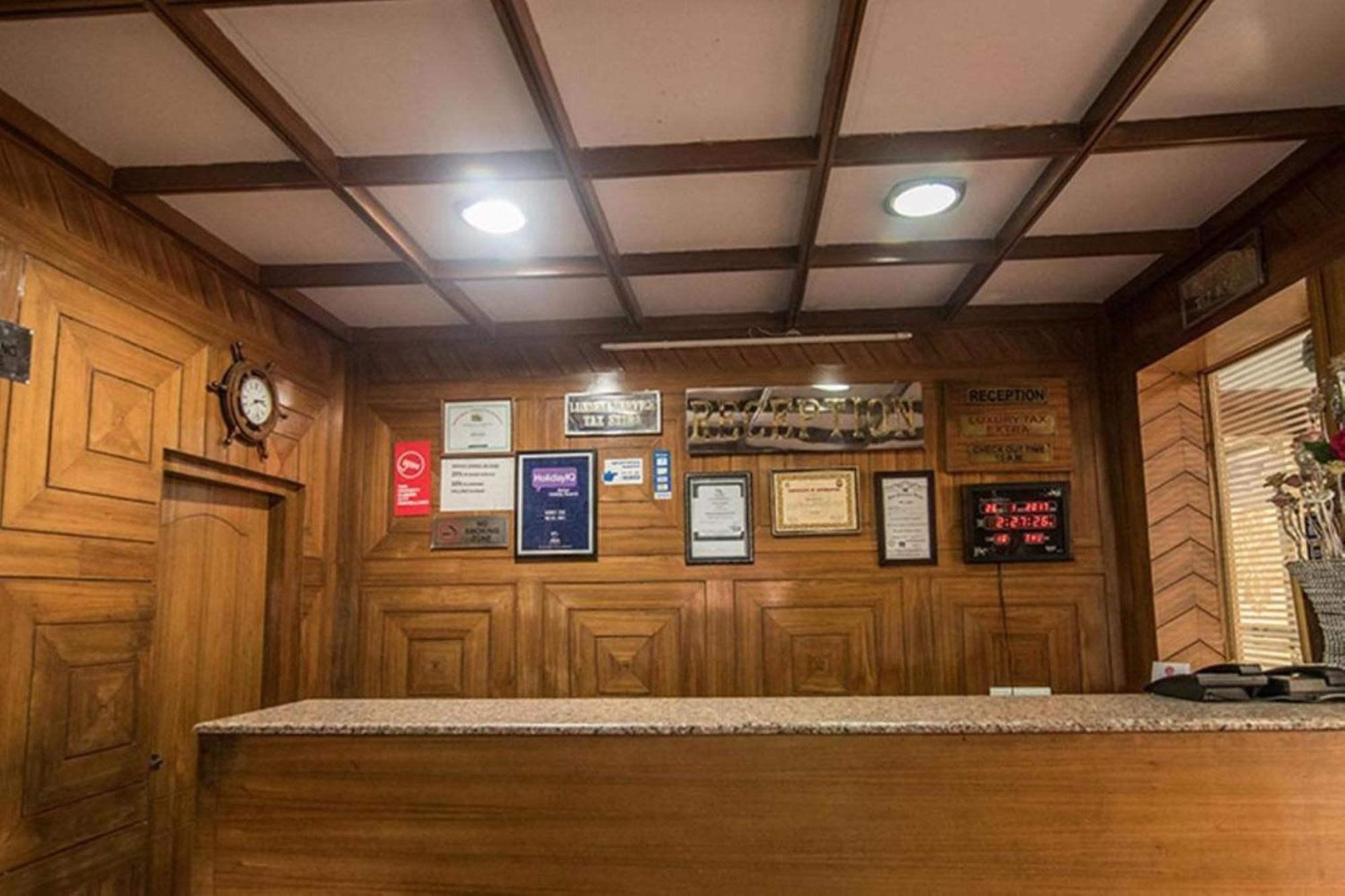 Moon Hotel Mallital, Near Nainital High Court 외부 사진
