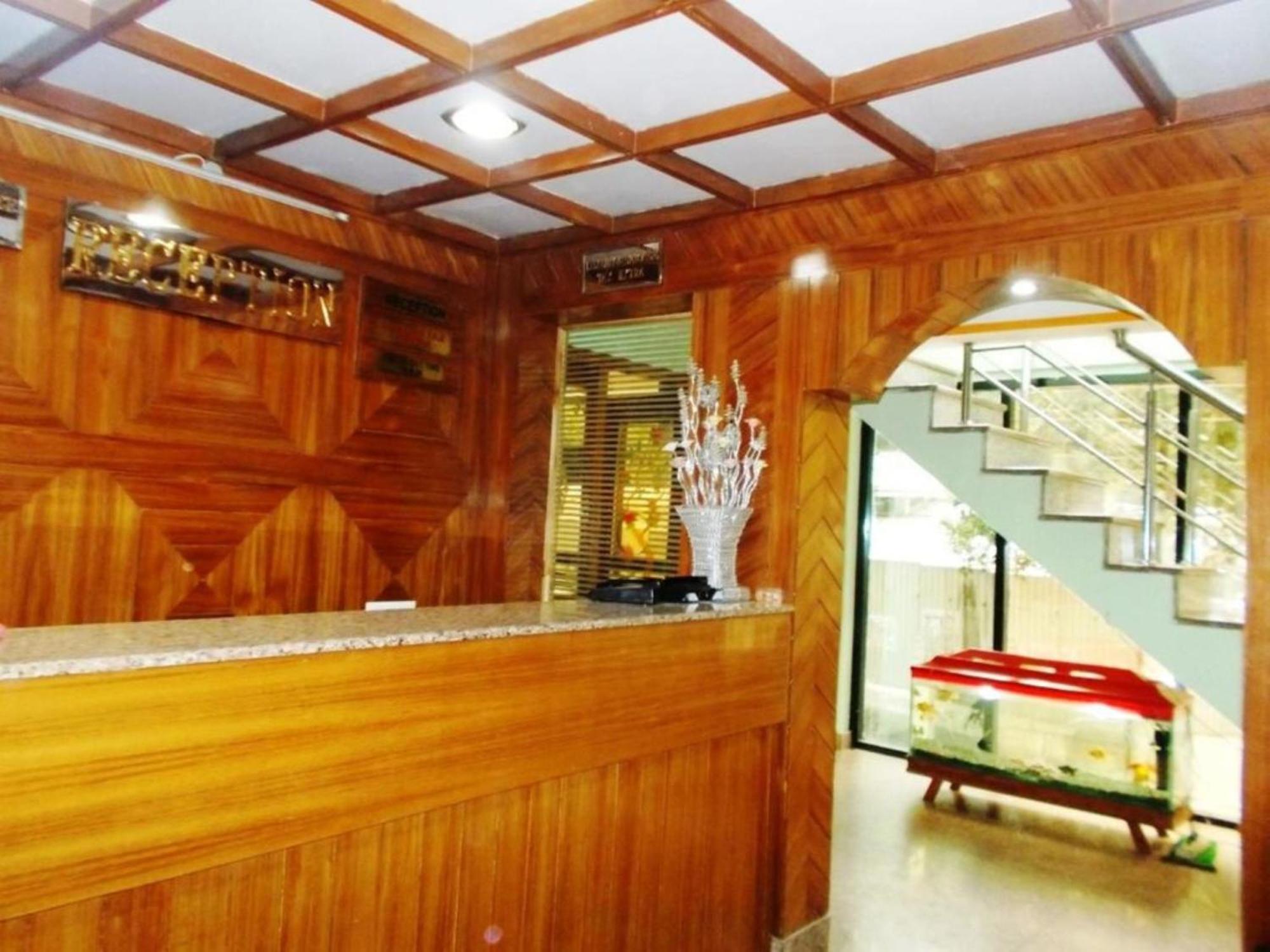 Moon Hotel Mallital, Near Nainital High Court 외부 사진
