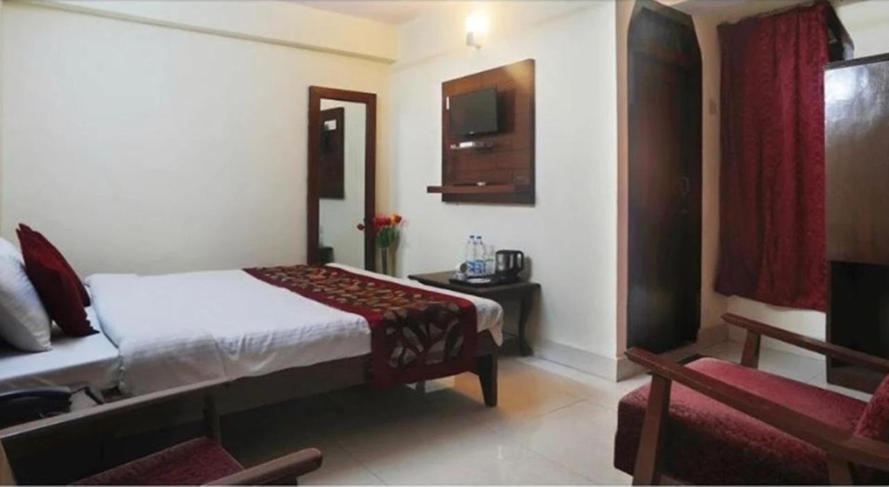 Moon Hotel Mallital, Near Nainital High Court 외부 사진